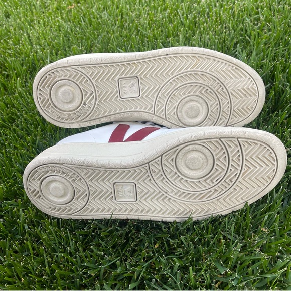 VEJA / V-12 Low Top Sneaker Extra-White/Marsala/Nautico Men's / Size 10 - Picture 6 of 12